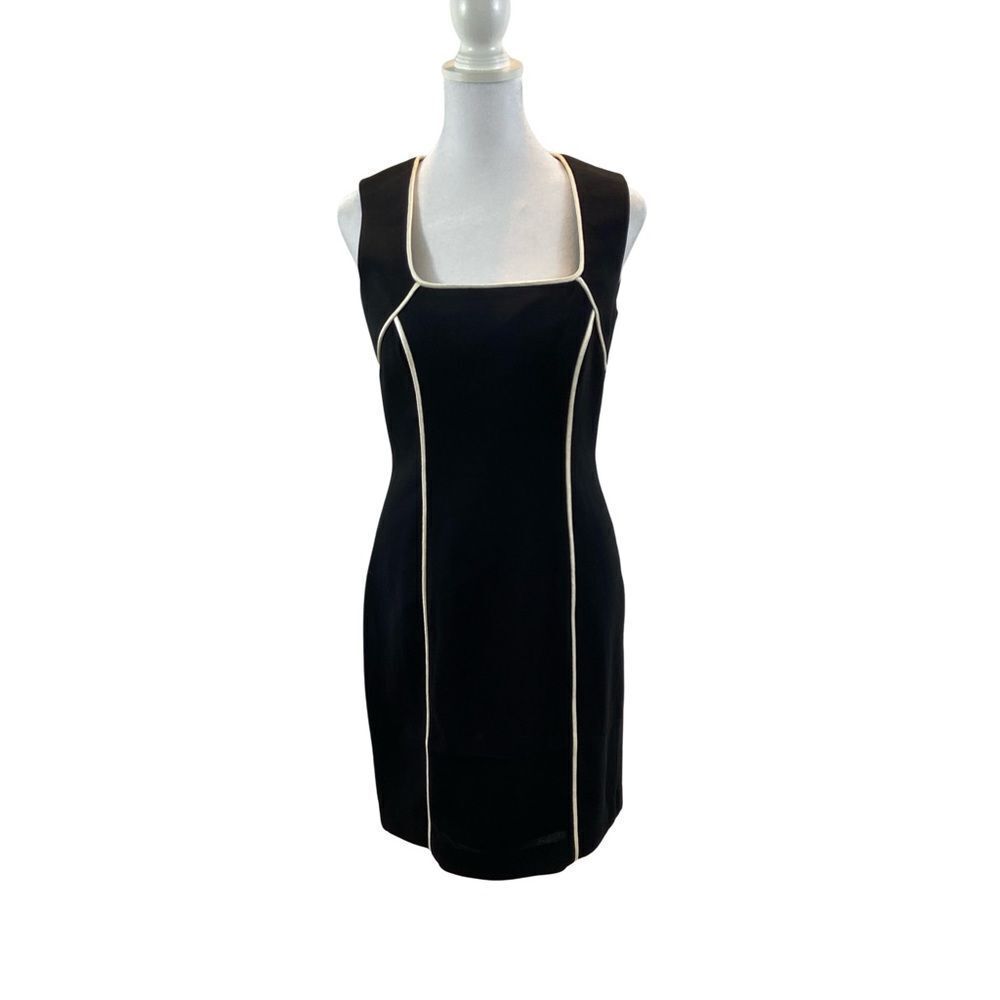 New with Tags Hugo Buscati Brand Black Sleeveless Dress With White Detail Size 4